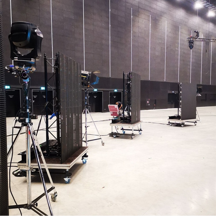 屋外イベント用軽量薄型曲面設置ステージレンタルP4.81 P - Outdoor Lighting Event のレビューと価格